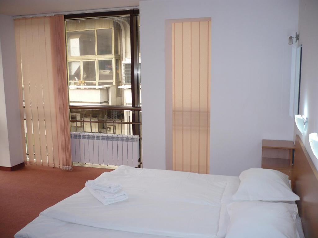 Citius Hotel Varna Ruang foto