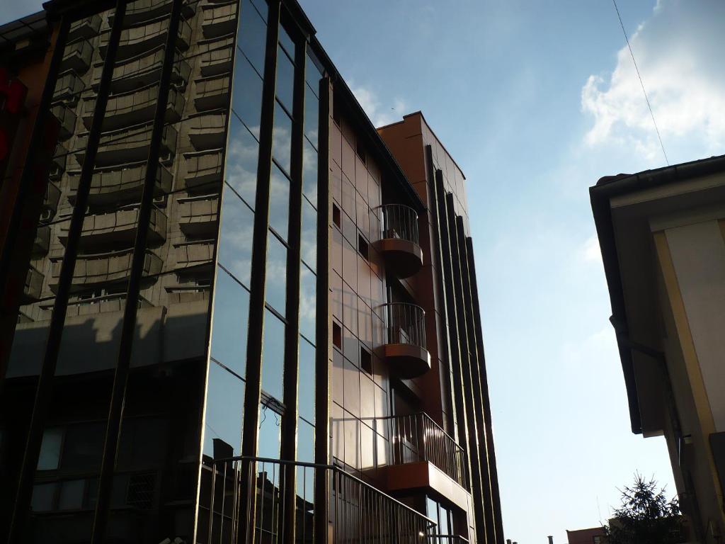 Citius Hotel Varna Bagian luar foto